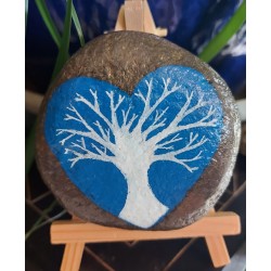 Galet coeur bleu avec arbre de vie blanc